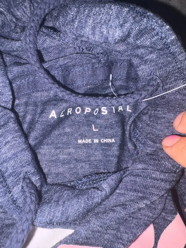 Aeropostale sweater  - Image 4