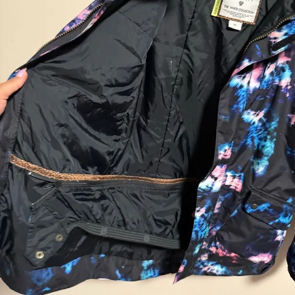 Burton Women's Ski Snowboard TWC Charlie Jacket Tie Dye- Size XS - Image 7