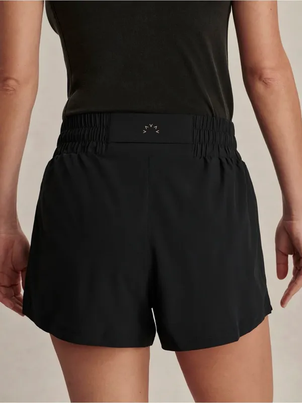 Varley Kallin Running Short 3” Black Large NWT STITCH FIX - Image 2