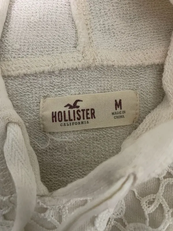 Hollister Lace Front Cropped Hoodie - Image 2