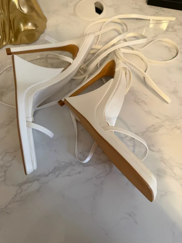EGO Heels Lace-Up - Image 2