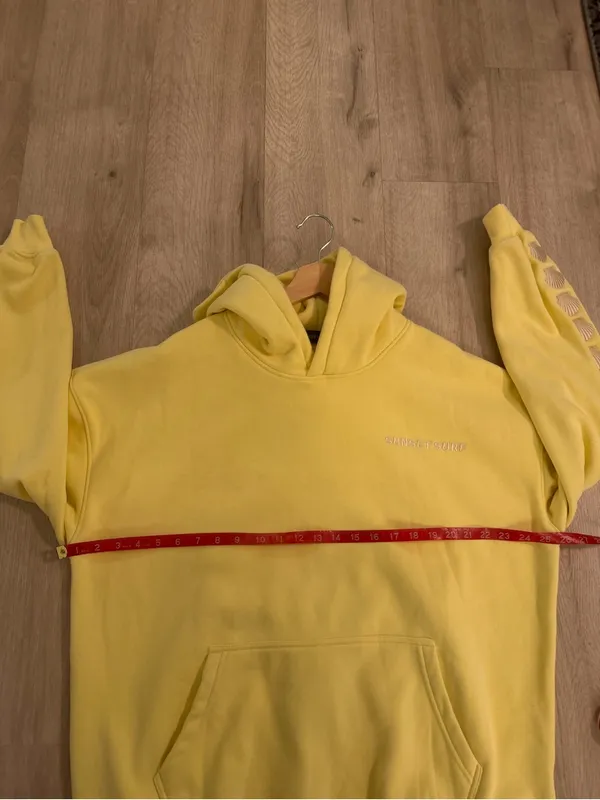 Sunset Surf Yellow Embroidered Hoodie Size 2X - Image 7