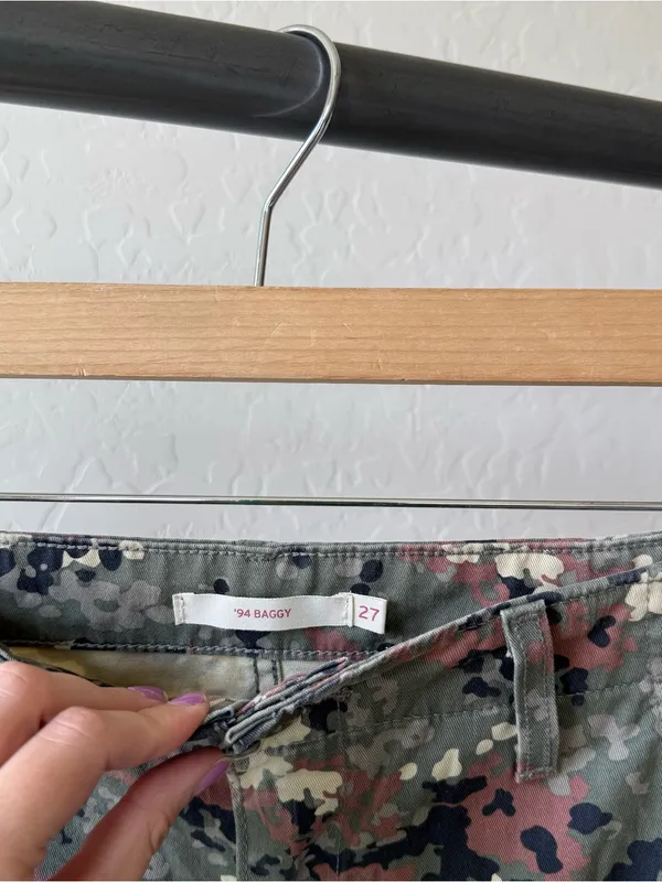Levi’s ‘94 Baggy Camo Cargo Jean - Camo Tea Leaf - Image 5