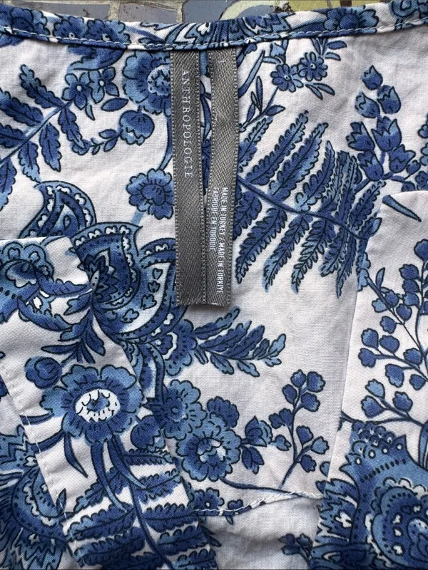 Anthropologie White Blouse with Blue Floral Print and Smocked Waist Sz: L - Image 5