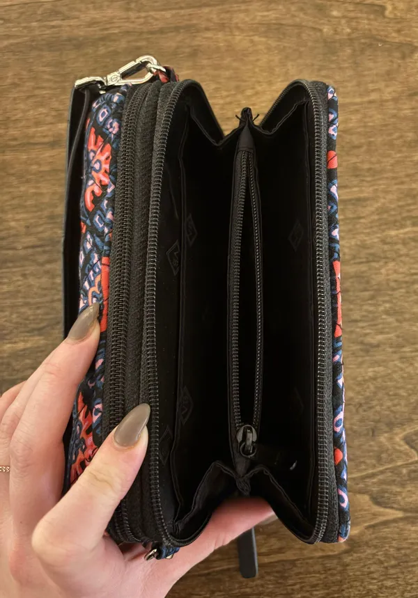 Vera Bradley Crossboy - Image 5