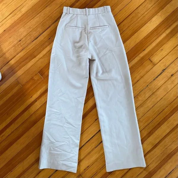 Abercrombie & Fitch Sloane Tailored Wide Leg Pant in Light Taupe Size 27/4 Long - Image 4