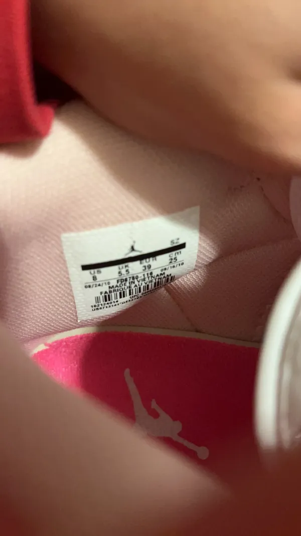 Nike Jordan Women’s Air Jordan 1 Mid - Image 5