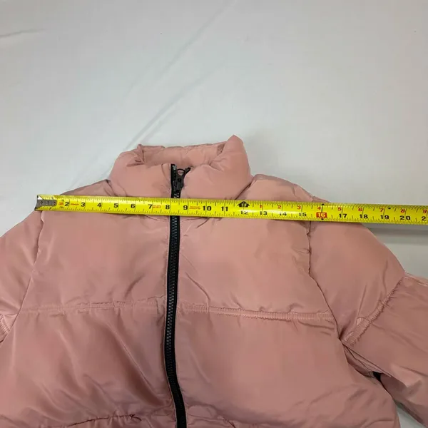 H&M Divided Pink Cropped Puffer Jacket - Image 5