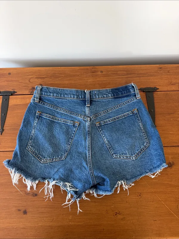 Abercrombie The Mom Short High Rise - Image 2