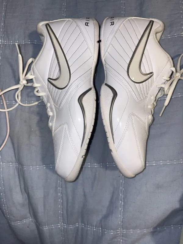 Nike Air Baseline Low Women’s Size 9 White Silver Athletic Sneakers Basketball Training Shoes - Image 5