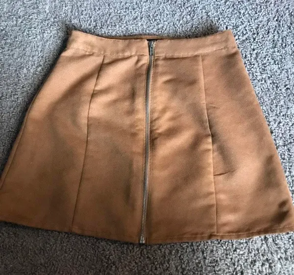 Forever 21 Zipper Skirt - Image 3