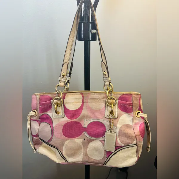 Coach Stylish Pink and Cream Women's Handbag - Image 7