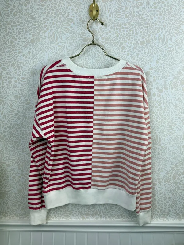 Evereve Red and Pink Tyra Striped Pullover Sweatshirt - Size - Small - Image 7