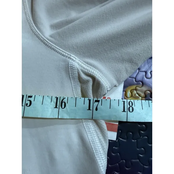 Lululemon Run Warm Up Crew Long Sleeve 1/2 Zip Back White Dune Women's Sz 6‎ - Image 6