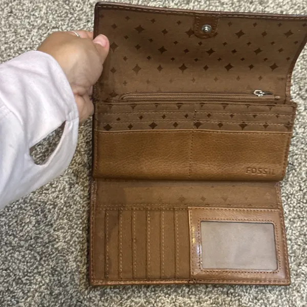 Fossil Brown Leather Continental Wallet Turn Lock Zip Coin Pocket‎ Trifold - Image 5