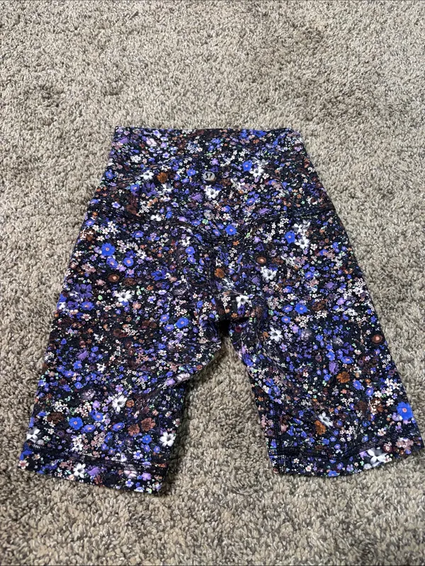 Lululemon Align High-Rise Short 7" Flower Burst Multi size 0 - Image 2