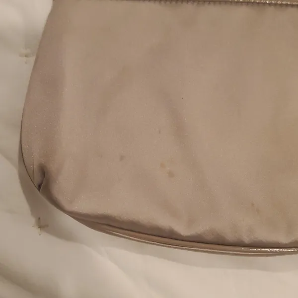 Coach Cream Satin Wristlet 8.5 X 5.5 - Image 6
