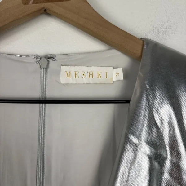 Meshki Silver‎ Hazel Low Cut Long Sleeves Mini Dress Women’s Sz S - Image 8