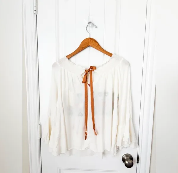 Allison New York Off the Shoulder Blouse Embroidered Large NEW - Image 2