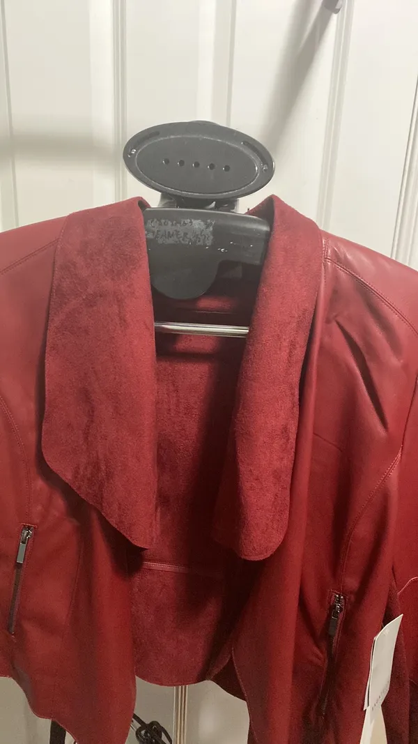 NWT Womens Size large leather jacket - Image 3