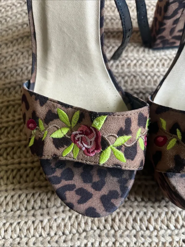 Dream Pairs Leopard Print Ankle-Strap Heels with Pink Floral Embroidery - Image 3