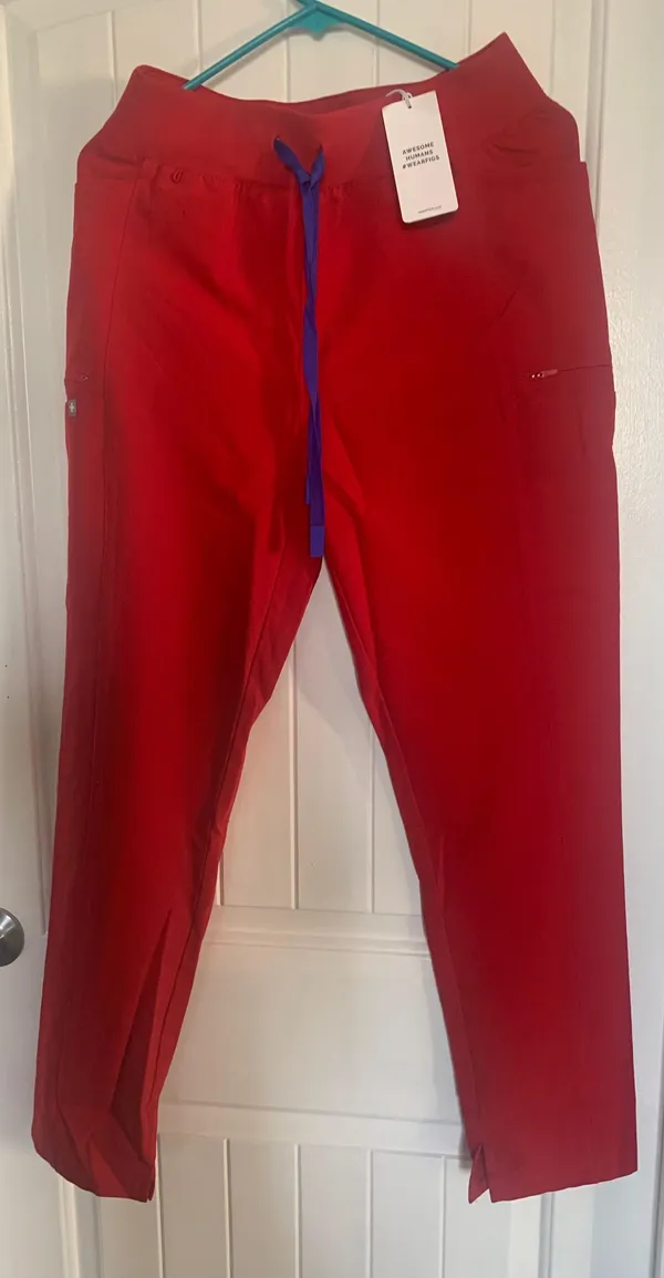 FIGS MAYFAIR SCRUB PANTS - Image 8