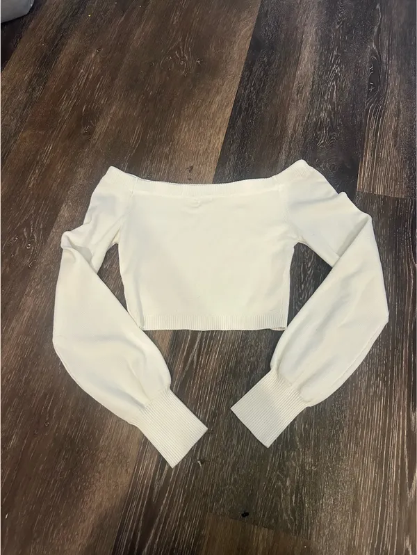 Garage Cream Off the Shoulder Top - Image 3