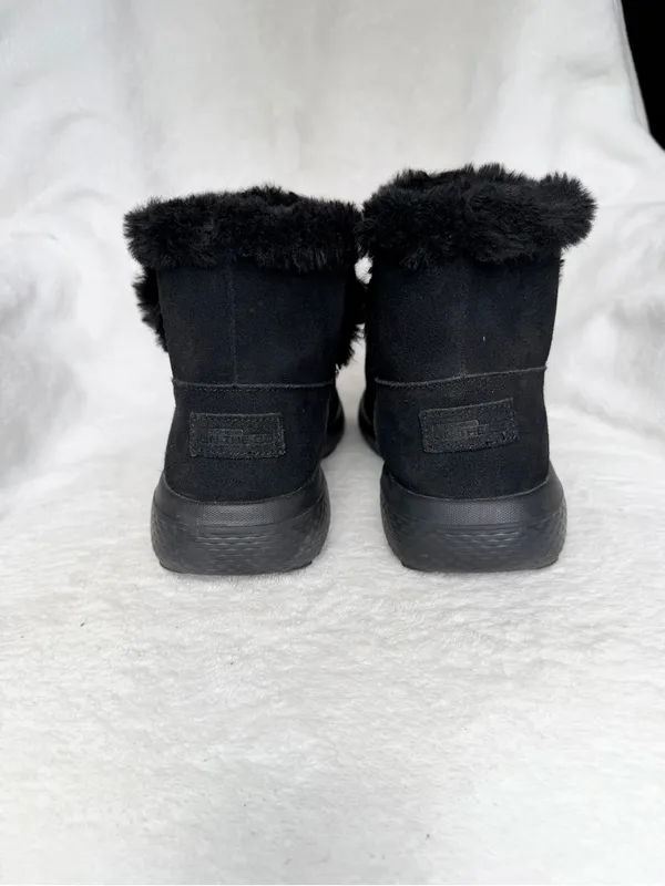 Skechers Boots Womens 9.5 On the Go Joy Bundle Up Winter Bootie 14610 Black Sued - Image 5