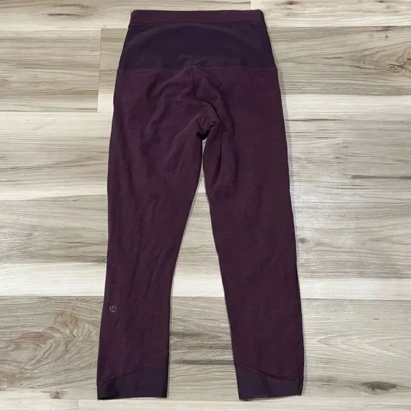 Lululemon Mesh Cropped Maroon Leggings Women’s 6 - Image 2
