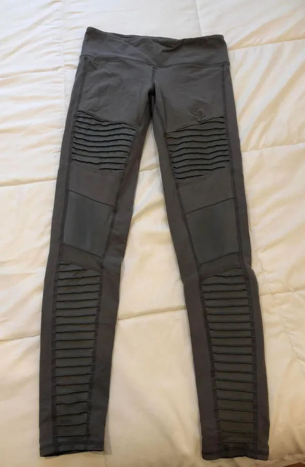 ALO Moto Legging - Image 3