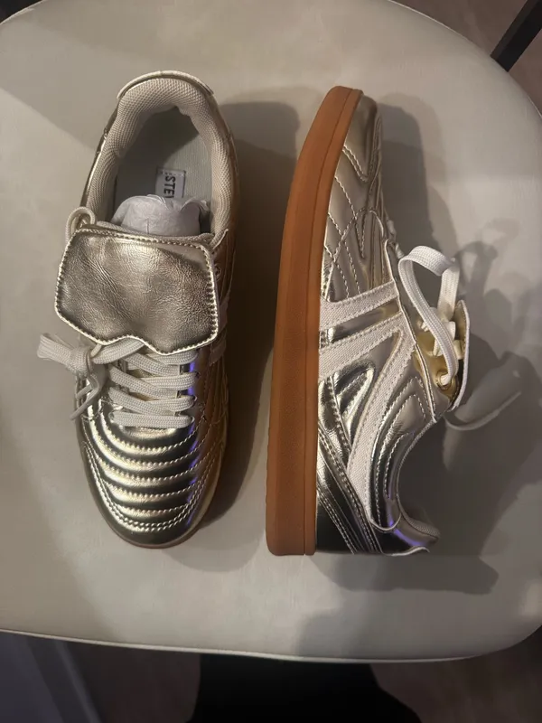 Steve Madden Gold Sneakers - Image 4