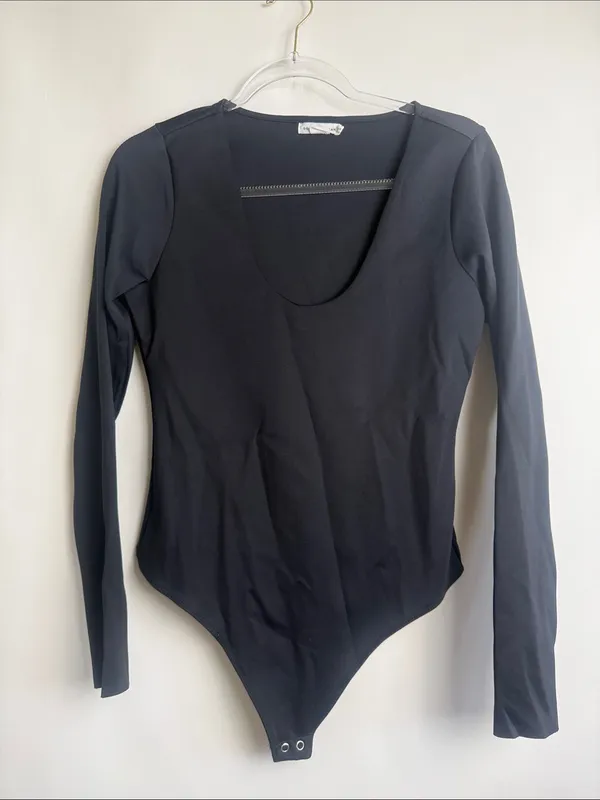 Good American Scuba Scoop Neck Bodysuit in Black Size Large - Image 3