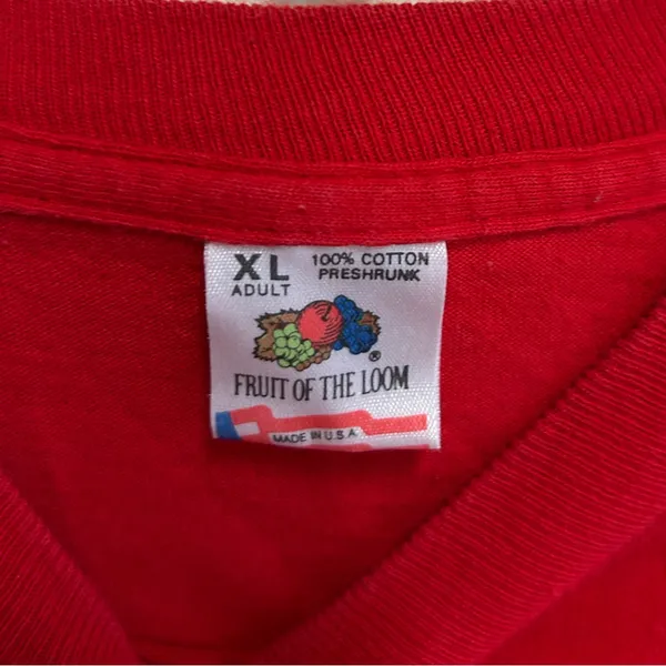 Fruit of the Loom Vintage Christmas T-Shirt Size XL Long Sleeve Santa Graphic Print Red USA - Image 3