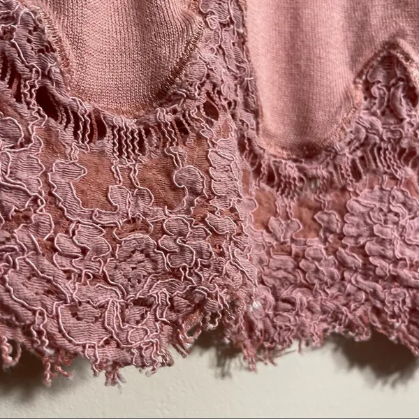 Divided light rose lace pink women's long sleeved blouse shirt‎ warm lightweight - Image 4