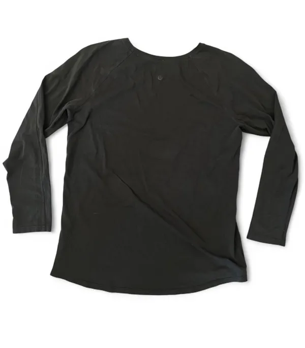 Lululemon Black Long Sleeve Shirt - Image 2