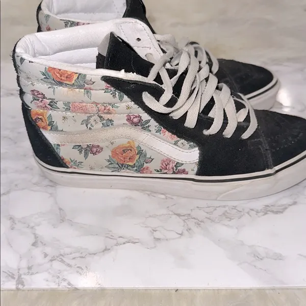 Unisex Vans Black and White High-Top Shoes - Image 6