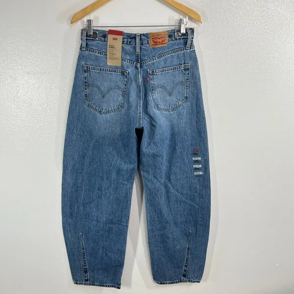 Levi's Cinch Barrel Women's Jeans 29 Light Wash Blue High Rise Wide Leg Relaxed - Image 3