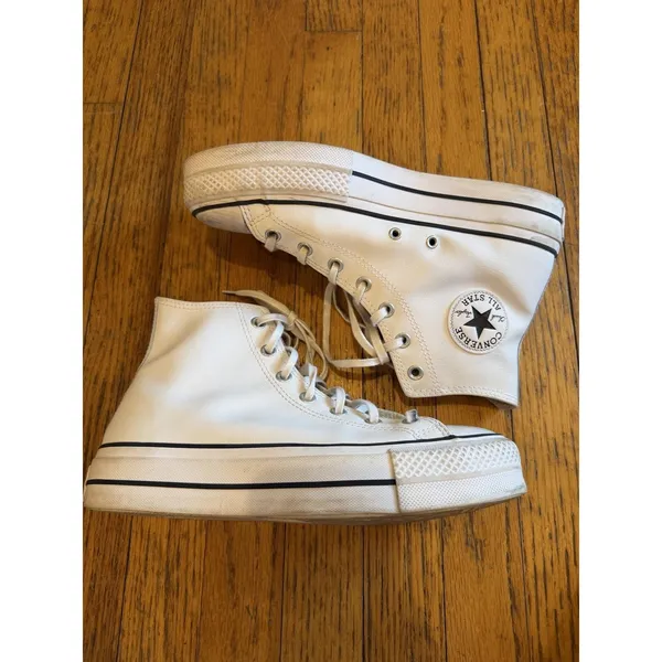 Converse Chuck Taylor All Star Platform Sneakers Wm Sz 10 - Image 4
