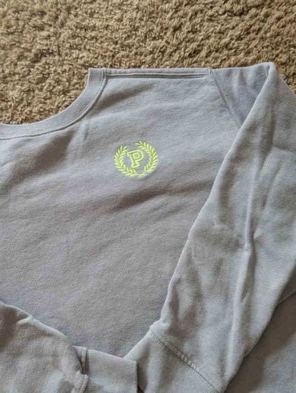 Victoria's Secret PINK crewneck - Image 3