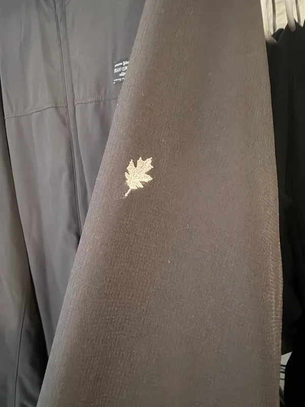 travis mathew windbreaker - Image 4