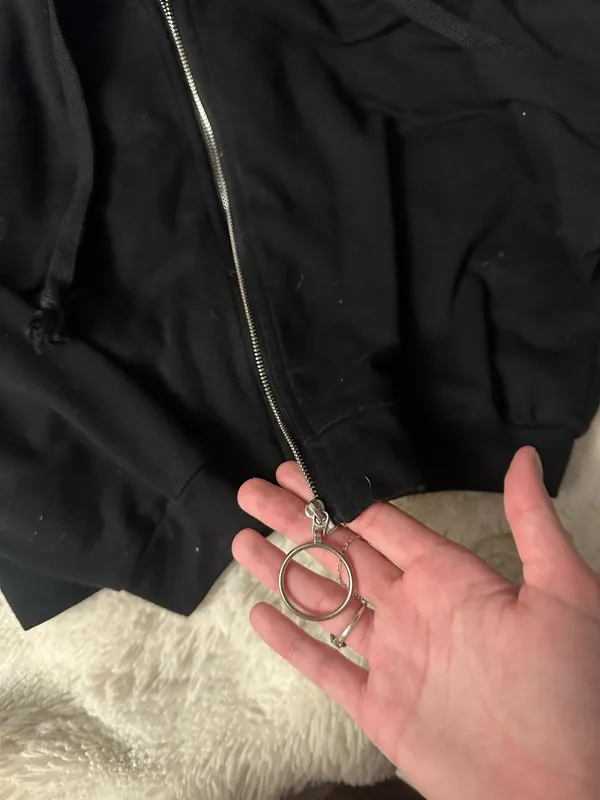 black zip up - Image 2