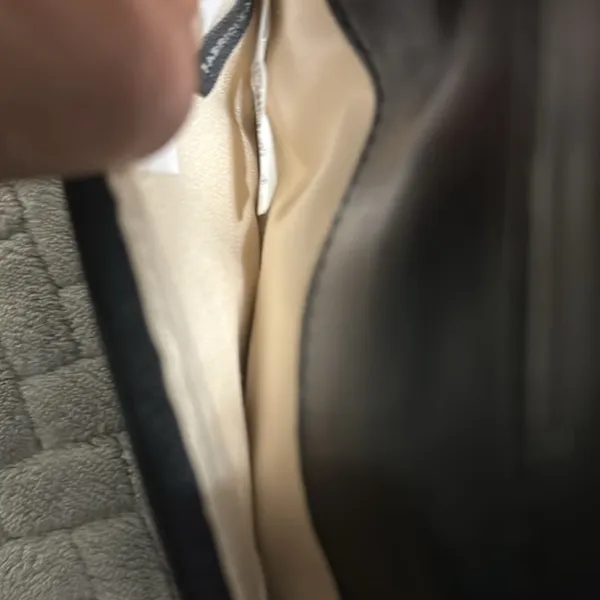 MARC JACOBS Beige and Black Seams Genuine Leather Wallet Purse - Image 4