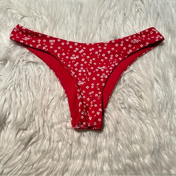 Women's Reversible Bikini Bottom Red White Ditsy Floral High Cut High Waist‎ - Image 2