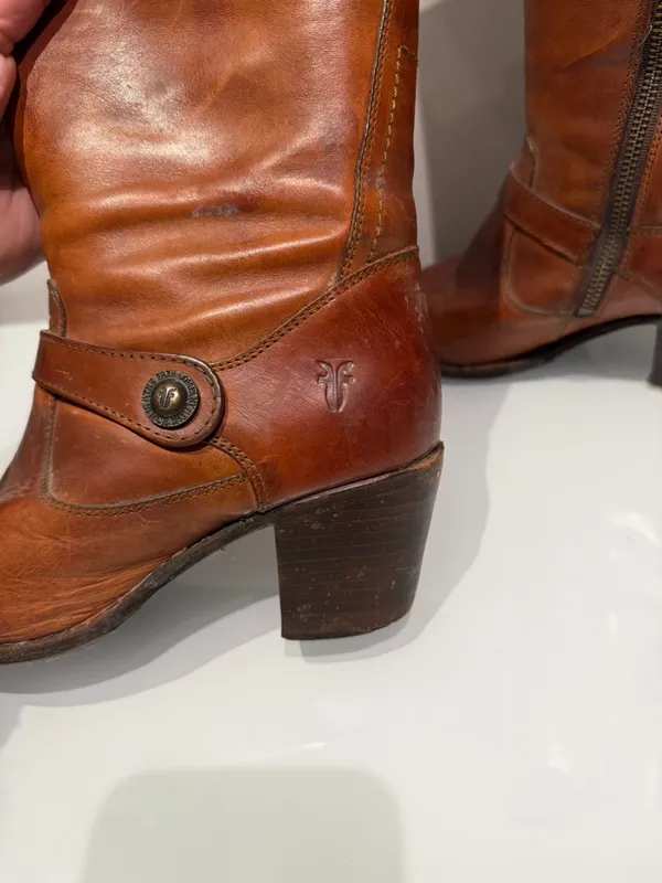 Frye Heeled Tall Brown Boots Size 7.5 - Image 7