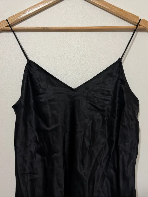 Paige 100% silk tank size small black - Image 3