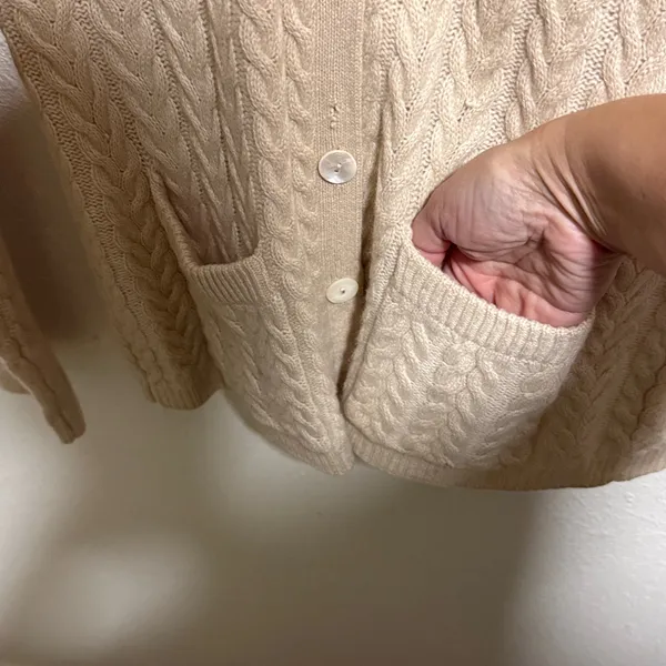 Valerie Stevens 100% cashmere cardigan size medium‎ - Image 7