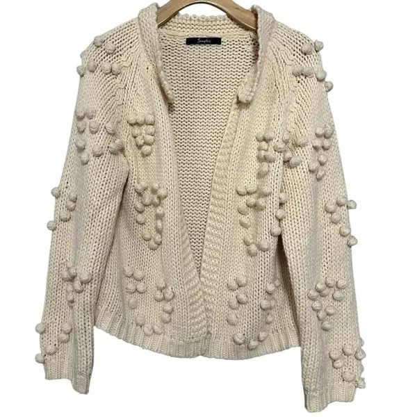 Simplee Women’s Size M Ivory Cream Berry Pattern Sweater Knit Open Cardigan - Image 4