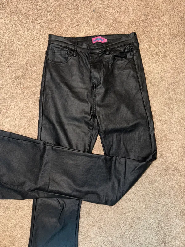 Edikted Pants Leather Flare - Image 2