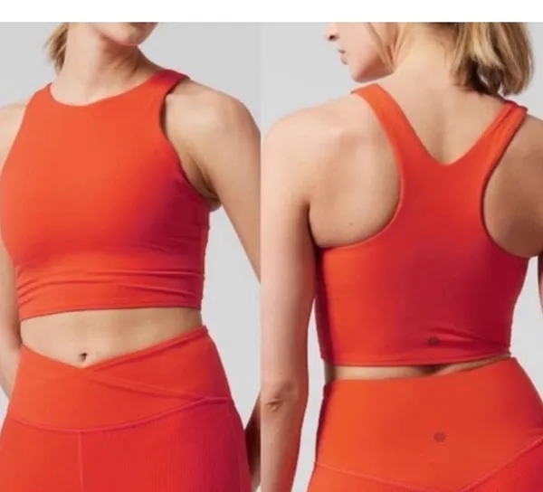 Athleta Conscious Crop A-C Cup Sports Top. Size Medium. - Image 10