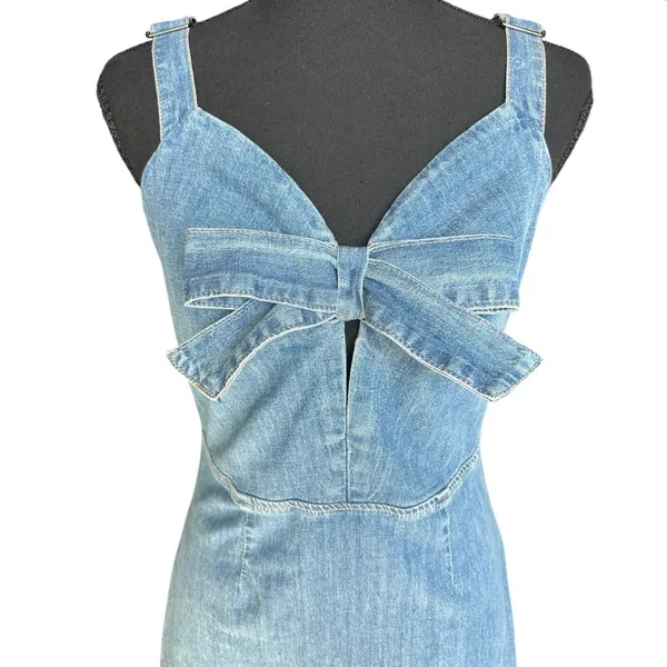 💙 Bebe Denim Bow Ruffled Mini Dress Size 6 - Image 2